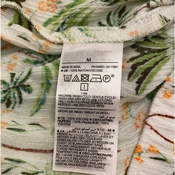 High Waisted Lightweight Wide Leg Cover-Up Pants NWT Size M - Picture 6 of 10